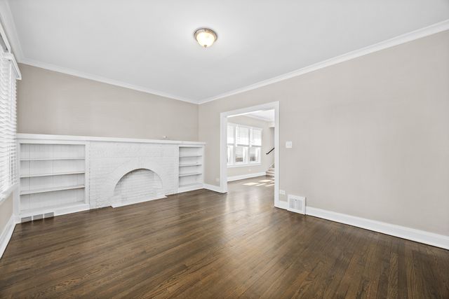 6535 26th Place, Berwyn, IL 60402