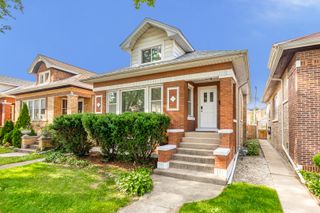 6535 26th Place, Berwyn, IL 60402