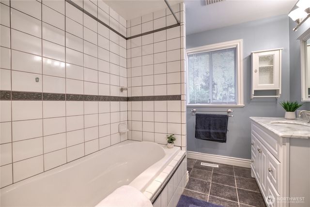 245 Shady Glen Avenue, Point Roberts, WA 98281