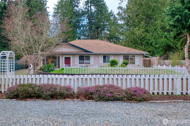 245 Shady Glen Avenue, Point Roberts, WA 98281