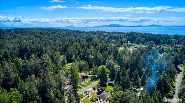 245 Shady Glen Avenue, Point Roberts, WA 98281