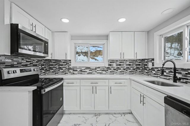 108 Pine Hill Road, Chester, NY 10918