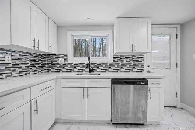 108 Pine Hill Road, Chester, NY 10918