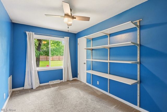 8908 Falls Lane, Broadview Heights, OH 44147