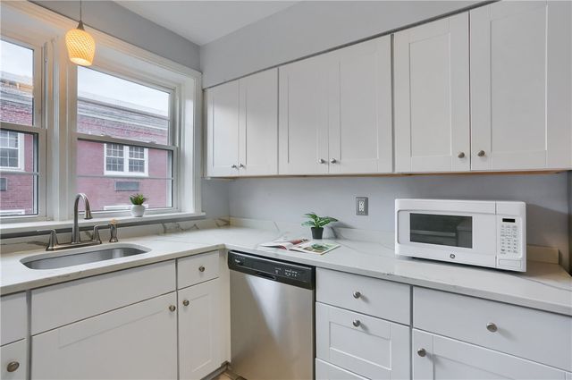 825 Morewood Ave G11, Shadyside, PA 15213