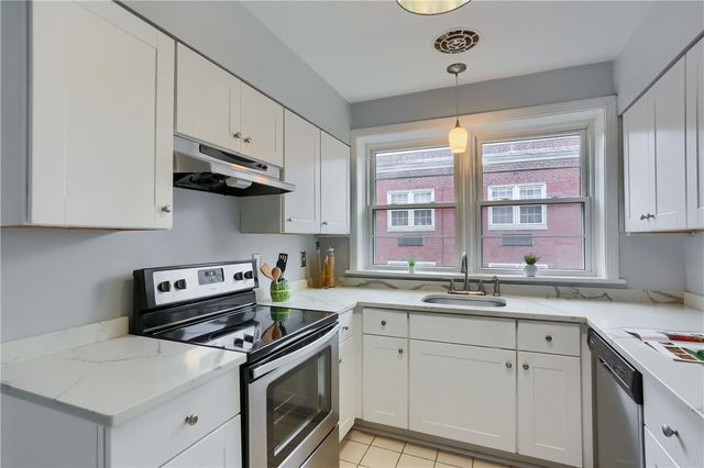 825 Morewood Ave G11, Shadyside, PA 15213