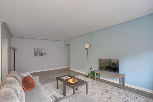 825 Morewood Ave G11, Shadyside, PA 15213