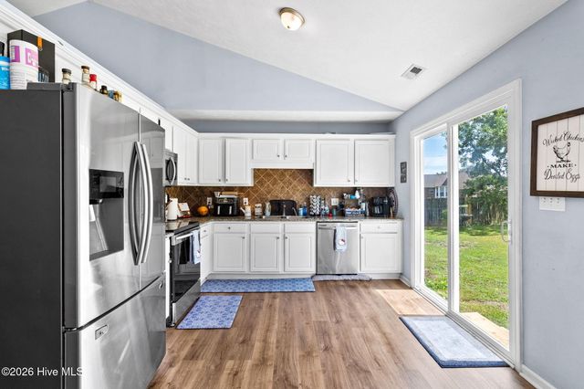207 Somerset Drive, Raeford, NC 28376