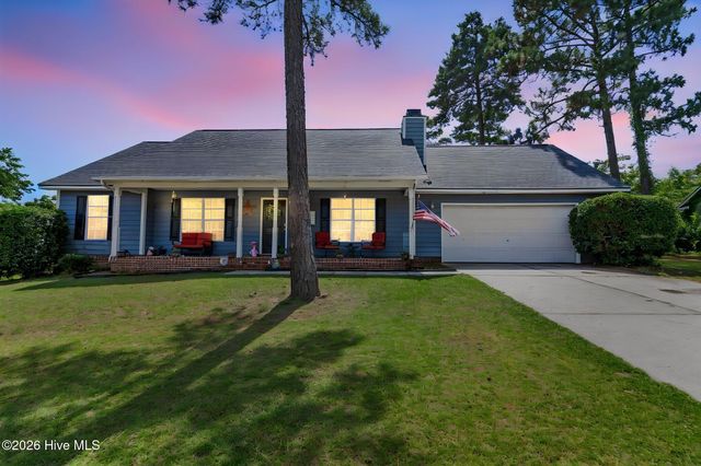 207 Somerset Drive, Raeford, NC 28376