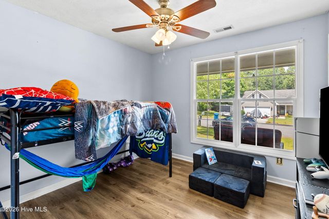 207 Somerset Drive, Raeford, NC 28376