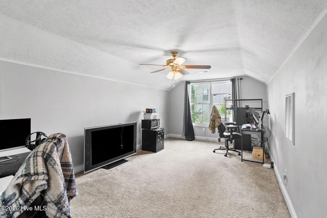 207 Somerset Drive, Raeford, NC 28376