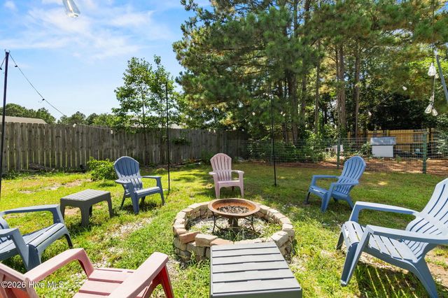 207 Somerset Drive, Raeford, NC 28376