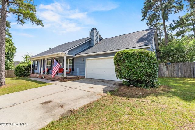 207 Somerset Drive, Raeford, NC 28376