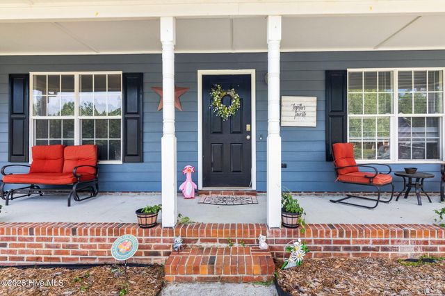 207 Somerset Drive, Raeford, NC 28376