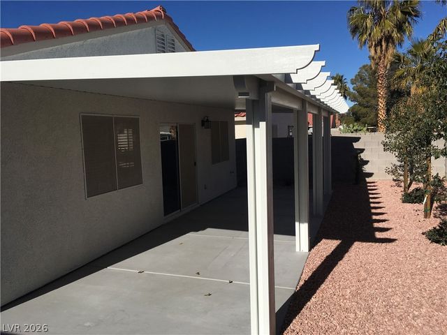 9378 Coral Berry Street, Las Vegas, NV 89123