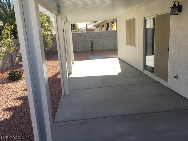 9378 Coral Berry Street, Las Vegas, NV 89123