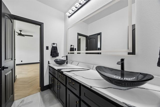 3611 Crosby Street, Irving, TX 75038