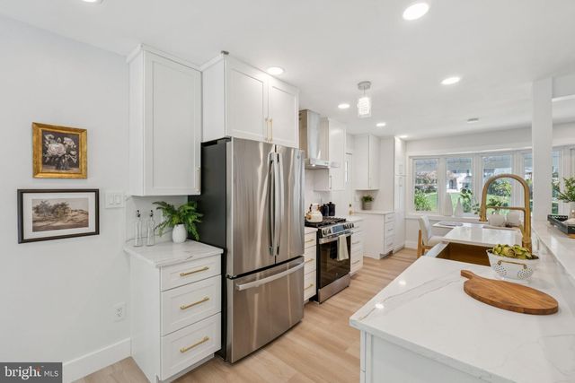14100 PARKVALE RD, Rockville, MD 20853