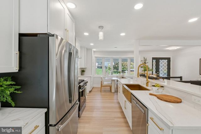 14100 PARKVALE RD, Rockville, MD 20853