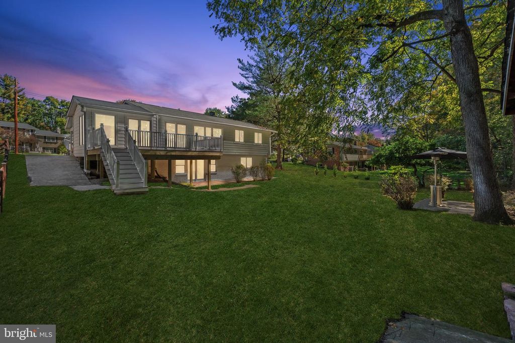 14100 PARKVALE RD, Rockville, MD 20853
