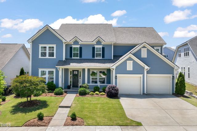 208 Cedar Wren Lane, Holly Springs, NC 27540
