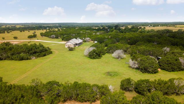 2110 County Road 285, Liberty Hill, TX 78642