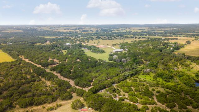 2110 County Road 285, Liberty Hill, TX 78642