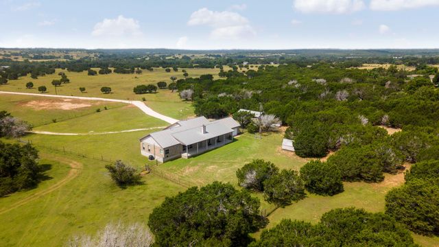 2110 County Road 285, Liberty Hill, TX 78642
