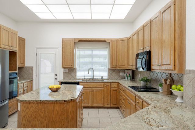 2110 County Road 285, Liberty Hill, TX 78642