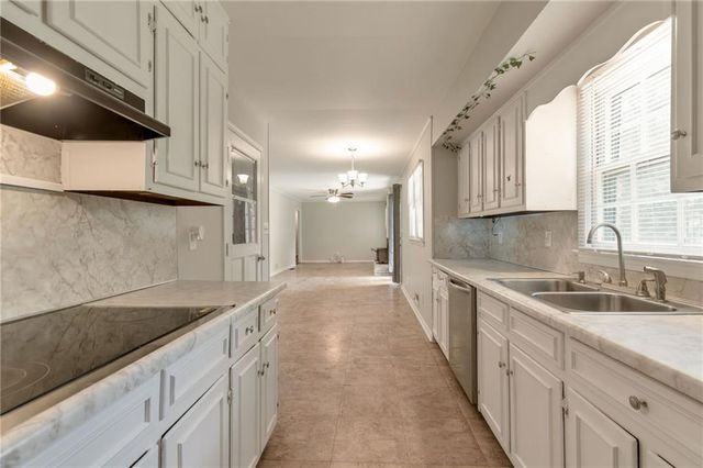 1289 Renee Drive SW, Lilburn, GA 30047