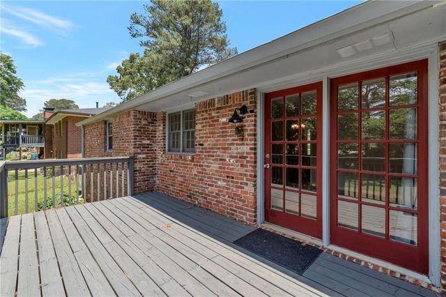 1289 Renee Drive SW, Lilburn, GA 30047