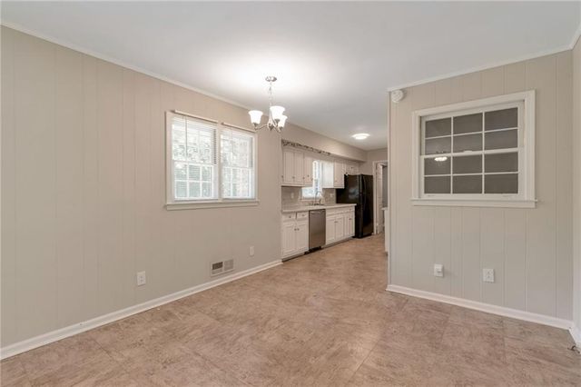 1289 Renee Drive SW, Lilburn, GA 30047