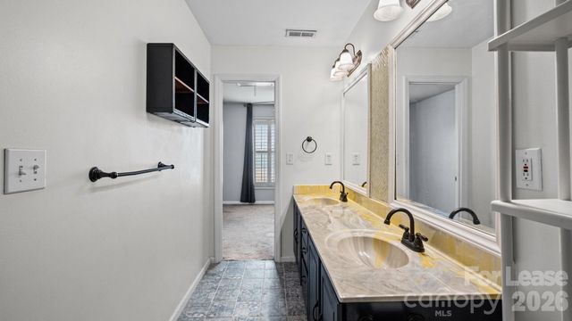 125 Forest Ridge Road, Mooresville, NC 28117