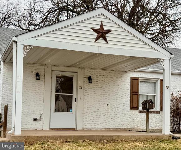 92 FLORENCE AVE, Aston, PA 19014