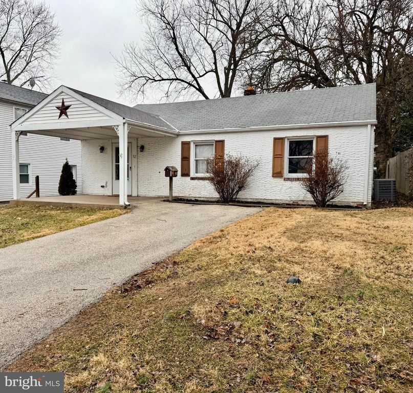 92 FLORENCE AVE, Aston, PA 19014