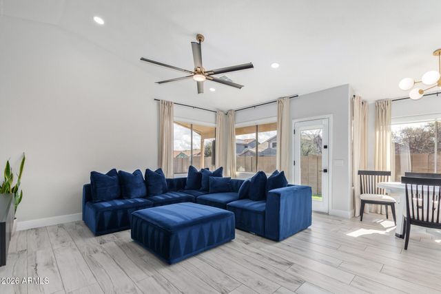 16019 W LINDEN Street, Goodyear, AZ 85338