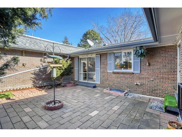 7453 W Cedar Cir, Lakewood, CO 80226