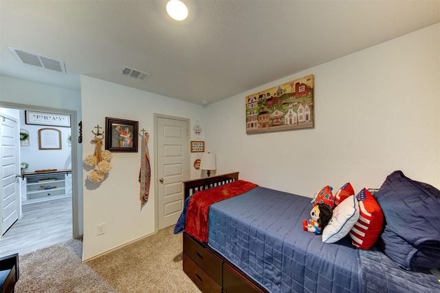 9705 Wall Street, Texas City, TX 77591