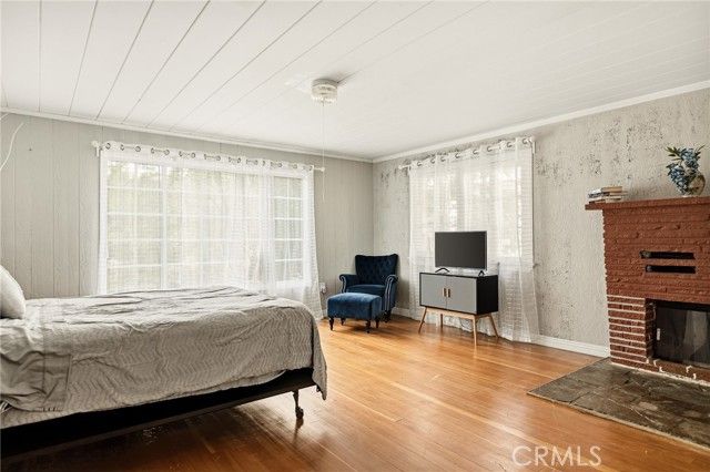 27472 Meadow Dr, Crest Park, CA 92326