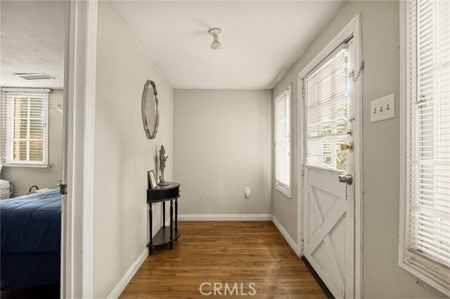 27472 Meadow Dr, Crest Park, CA 92326