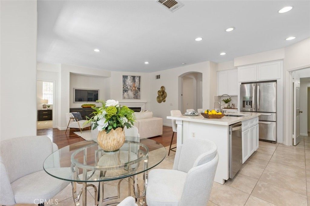 152 Treehouse, Irvine, CA 92603 — exterior