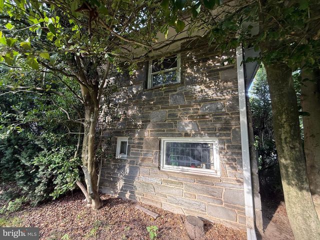 210 E PROVIDENCE RD, Lansdowne, PA 19050