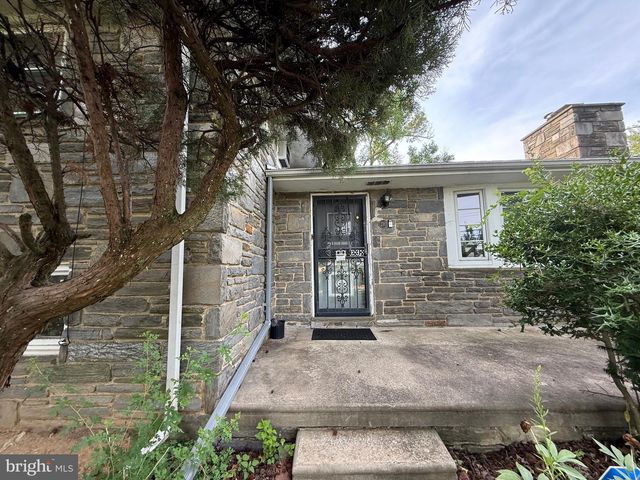 210 E PROVIDENCE RD, Lansdowne, PA 19050