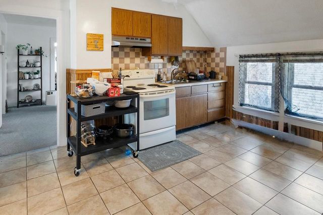 2243 S 73rd STREET #2245, West Allis, WI 53219