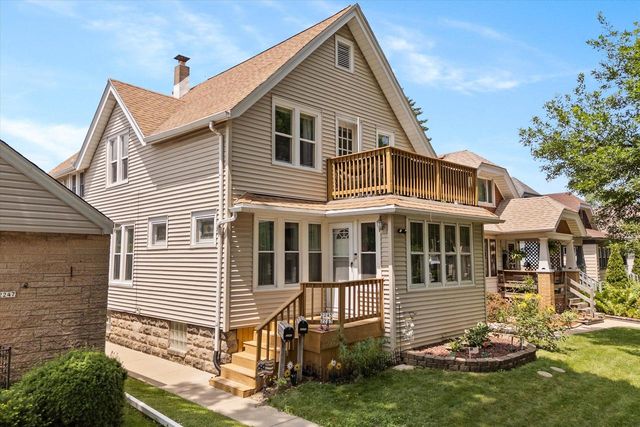 2243 S 73rd STREET #2245, West Allis, WI 53219