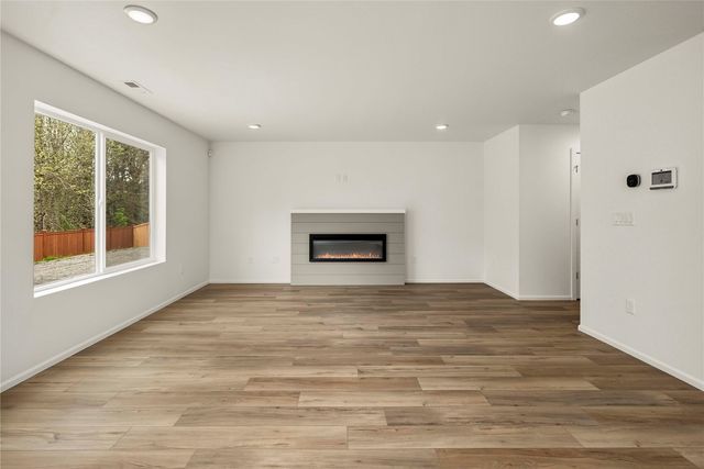 1380 Salzer Creek Loop, Centralia, WA 98531