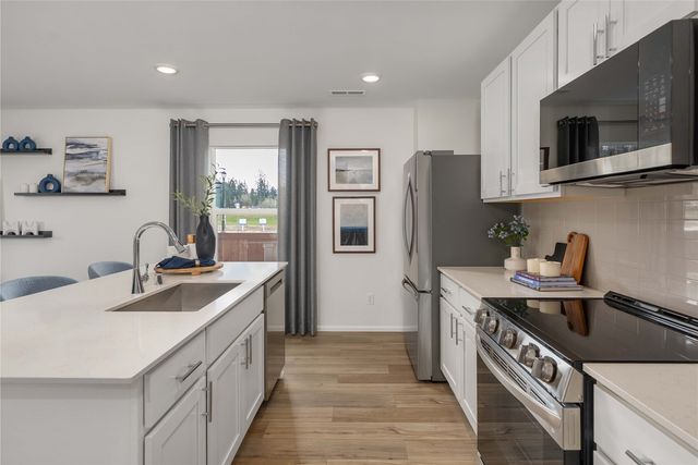 1380 Salzer Creek Loop, Centralia, WA 98531