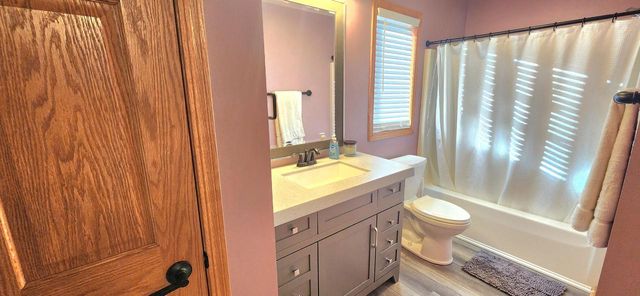 W5438 County Road A, Elkhorn, WI 53121