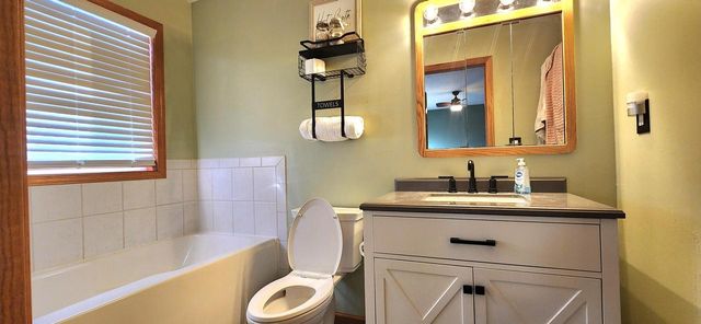 W5438 County Road A, Elkhorn, WI 53121