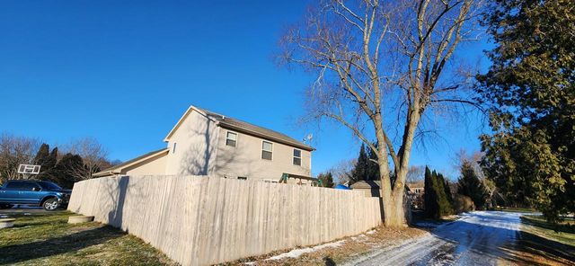 W5438 County Road A, Elkhorn, WI 53121